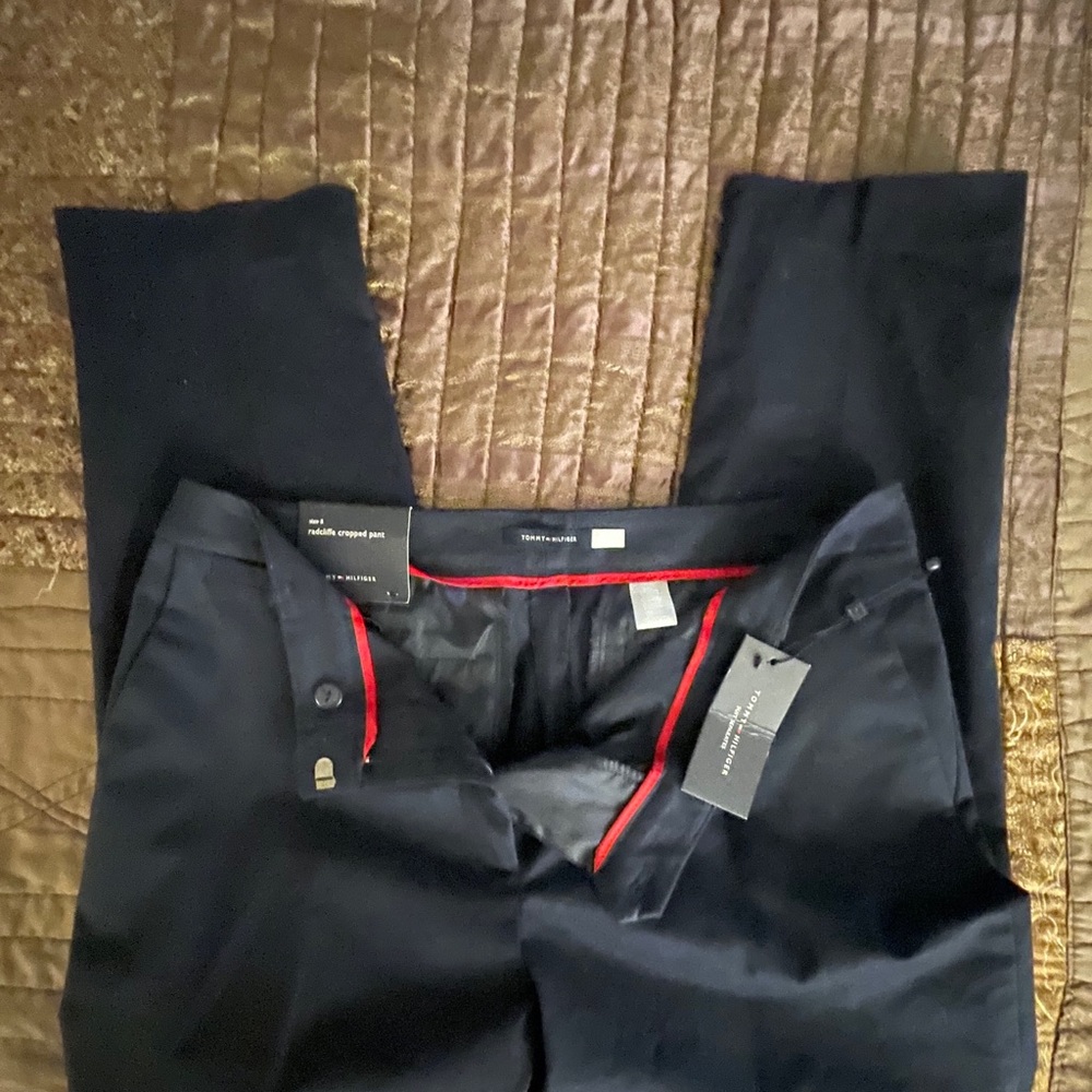 NWT gorgeous Tommy Hilfiger cropped chinos - Picture 4 of 4